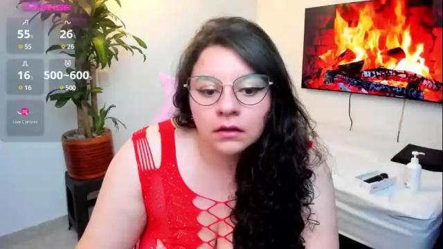 Image 8 of amber_sexy14 Stream on Chaturbate on 2 months ago