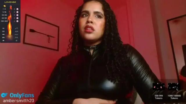 Image 6 of amber_smith20 Stream on Chaturbate on 14 months ago