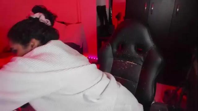 Image 10 of amber_smith20 Stream on Chaturbate on 22 days ago