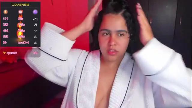 Image 10 of amber_smith20 Stream on Chaturbate on 15 days ago