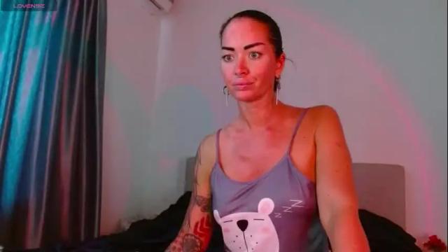 Image 4 of amber_tasty Stream on Chaturbate on 27 days ago