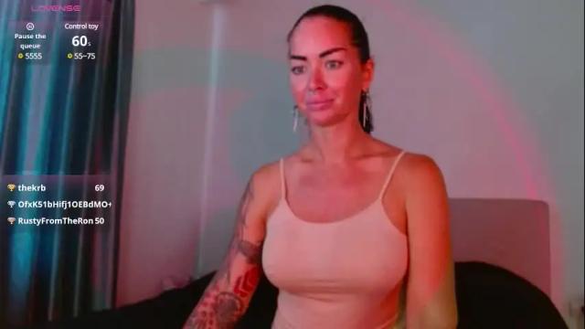 Image 8 of amber_tasty Stream on Chaturbate on 23 days ago