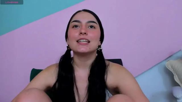 Image 12 of amber_westt Stream on Chaturbate on 19 months ago