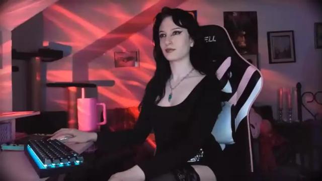 Image 10 of amberangel666 Stream on Chaturbate on 19 months ago