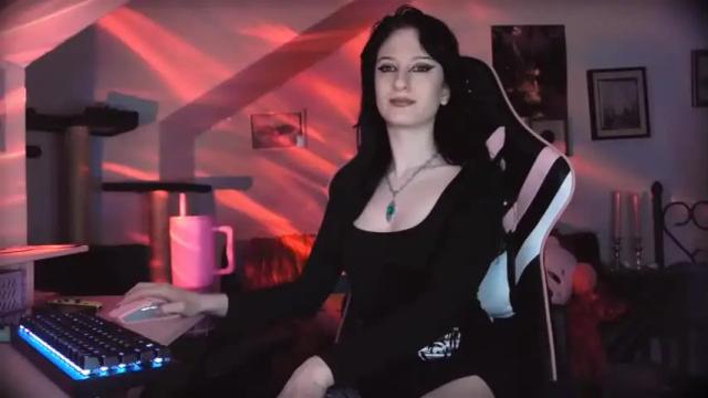 Image 8 of amberangel666 Stream on Chaturbate on 19 months ago