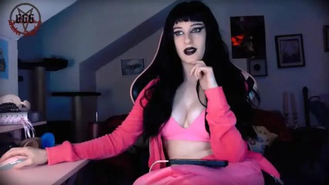 Image 8 of amberangel666 Stream on Chaturbate on 17 months ago