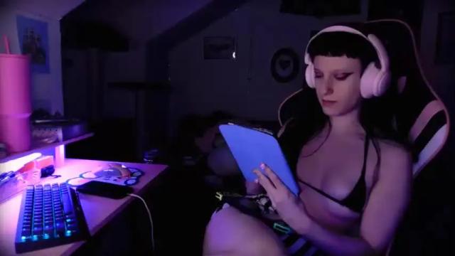 Image 11 of amberangel666 Stream on Chaturbate on 17 months ago