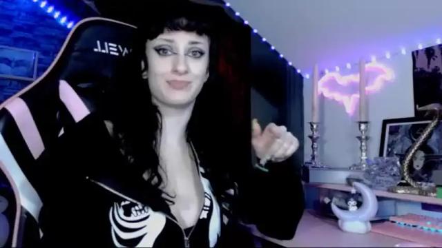 Image 12 of amberangel666 Stream on Chaturbate on 14 months ago