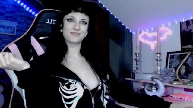Image 8 of amberangel666 Stream on Chaturbate on 14 months ago