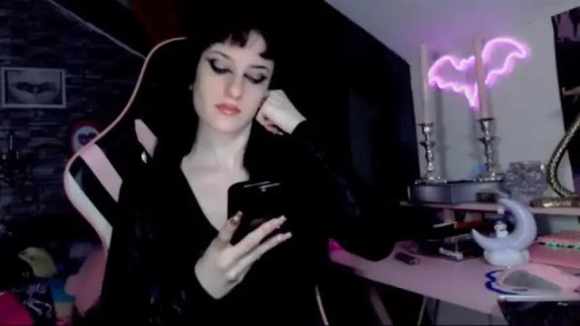 Image 10 of amberangel666 Stream on Chaturbate on 14 months ago
