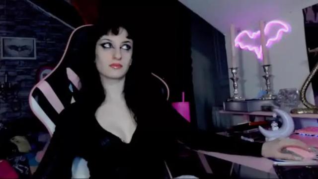 Image 7 of amberangel666 Stream on Chaturbate on 14 months ago