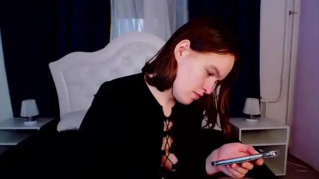 Image 6 of amberbrownnnn Stream on Chaturbate on 16 months ago