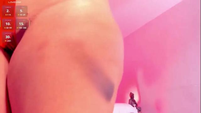 Image 12 of ambercollinns Stream on Chaturbate on 13 days ago