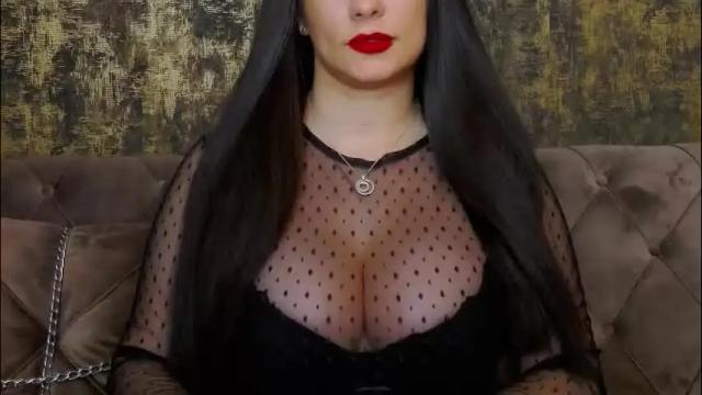 Image 2 of ambercrost Stream on Chaturbate on 2 months ago