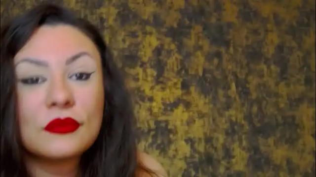 Image 6 of ambercrost Stream on Chaturbate on 1 month ago