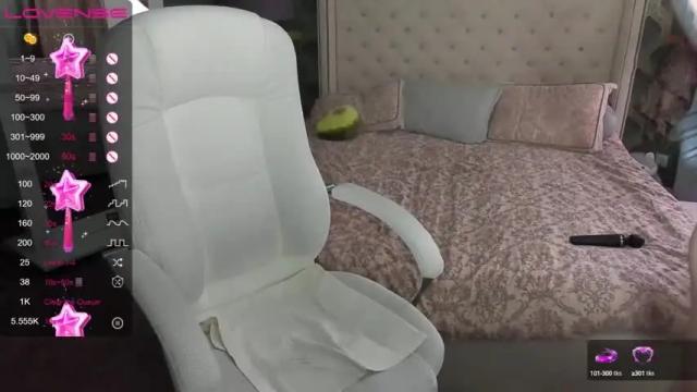 Image 7 of amberdismond Stream on Chaturbate on 13 months ago