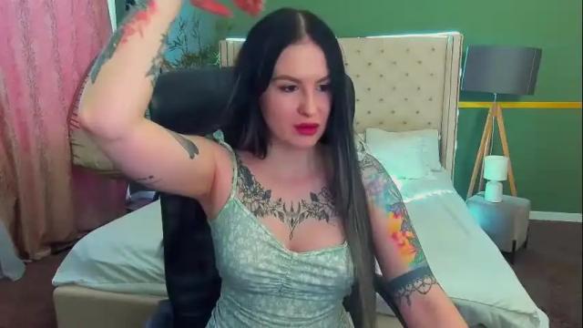 Image 10 of amberdismond Stream on Chaturbate on 1 month ago
