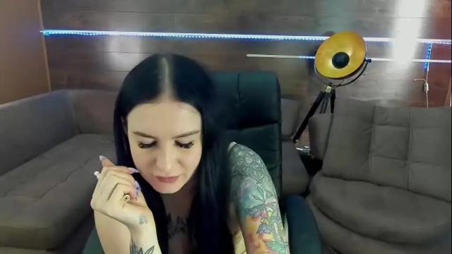 Image 11 of amberdismond Stream on Chaturbate on 2 days ago