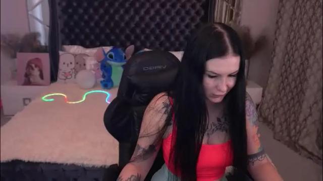 Image 7 of amberdismond Stream on Chaturbate on 1 month ago