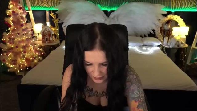 Image 6 of amberdismond Stream on Chaturbate on 24 days ago