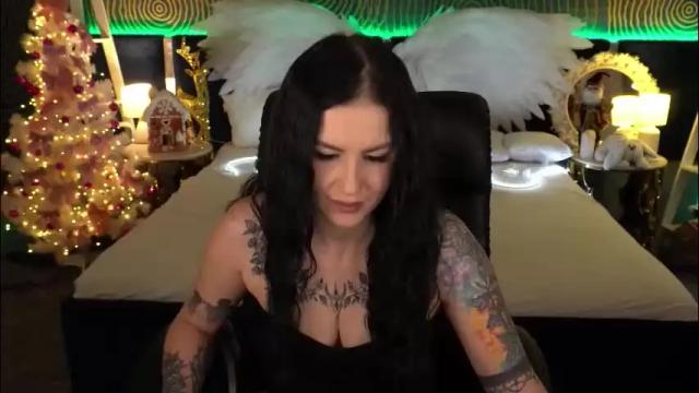 Image 7 of amberdismond Stream on Chaturbate on 24 days ago