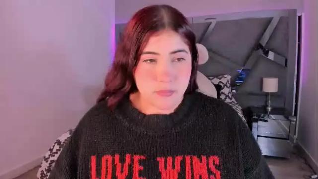 Image 2 of amberinihoffman Stream on Chaturbate on 10 days ago