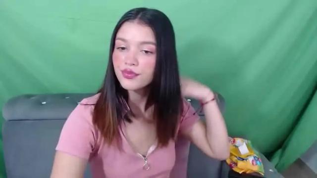 Image 3 of amberinks_ Stream on Chaturbate on 13 months ago