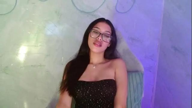 Image 11 of amberjeong Stream on Chaturbate on 1 month ago