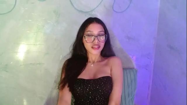 Image 12 of amberjeong Stream on Chaturbate on 1 month ago