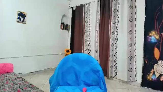 Image 12 of amberlissi Stream on Chaturbate on 13 days ago