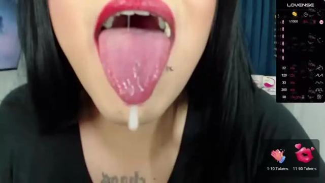 Image 6 of amberlocke_ Stream on Chaturbate on 17 months ago