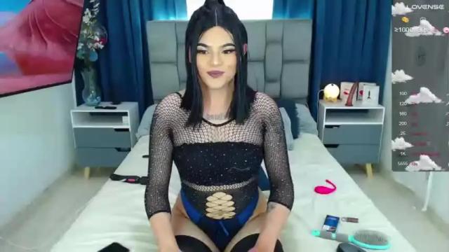 Image 11 of amberlocke_ Stream on Chaturbate on 18 months ago