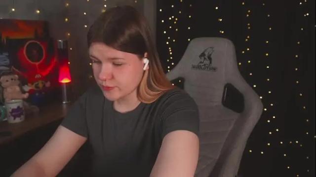 Image 6 of amberlyyy Stream on Chaturbate on 1 month ago