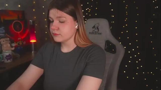 Image 7 of amberlyyy Stream on Chaturbate on 1 month ago