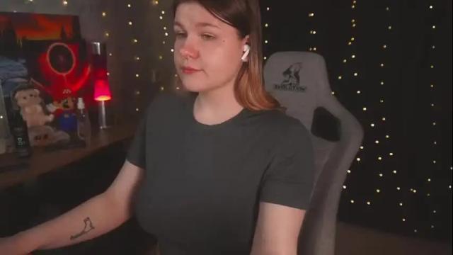 Image 2 of amberlyyy Stream on Chaturbate on 1 month ago