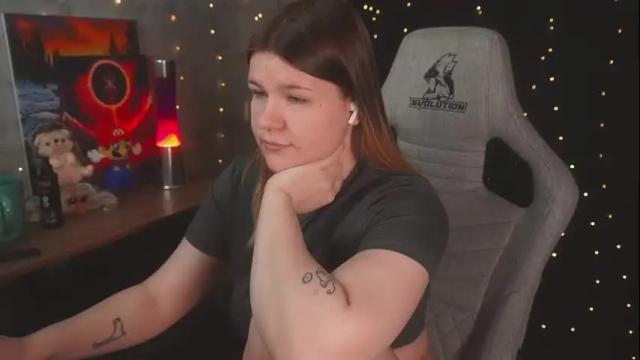 Image 4 of amberlyyy Stream on Chaturbate on 1 month ago