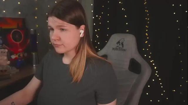 Image 4 of amberlyyy Stream on Chaturbate on 1 month ago
