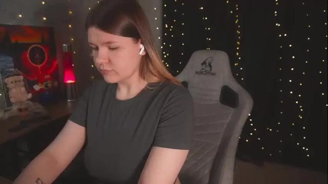 Image 3 of amberlyyy Stream on Chaturbate on 26 days ago