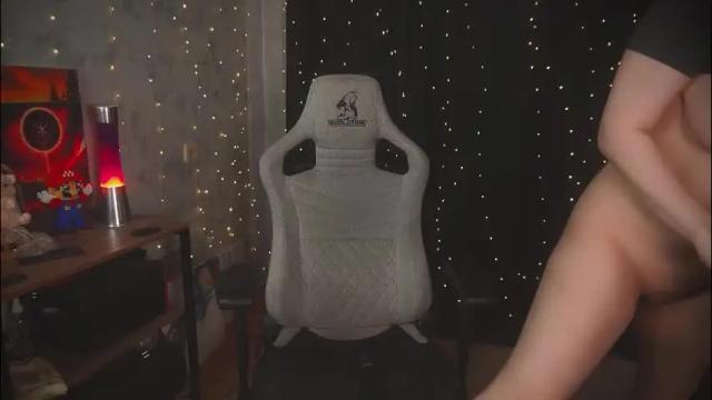 Image 11 of amberlyyy Stream on Chaturbate on 6 days ago