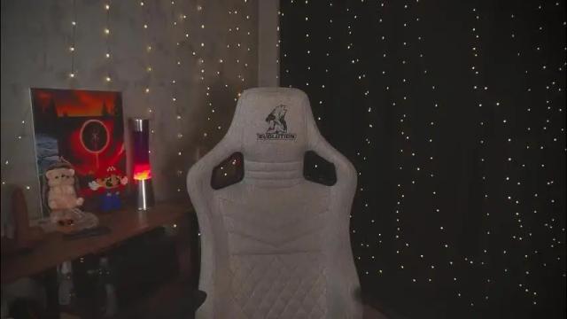 Image 3 of amberlyyy Stream on Chaturbate on 3 days ago