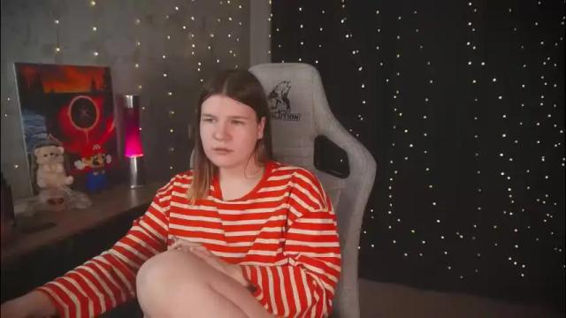 Image 3 of amberlyyy Stream on Chaturbate on 1 month ago