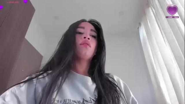 Image 3 of ambermiller04 Stream on Chaturbate on 1 month ago
