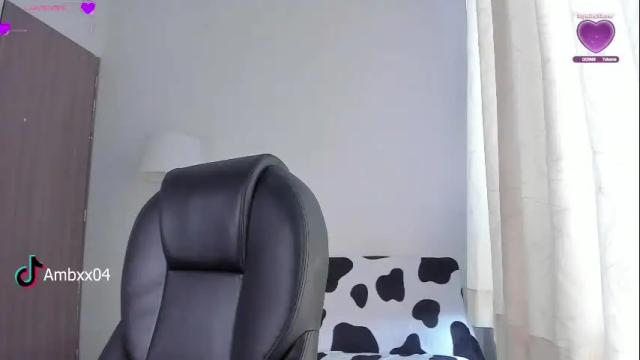 Image 3 of ambermiller04 Stream on Chaturbate on 1 month ago