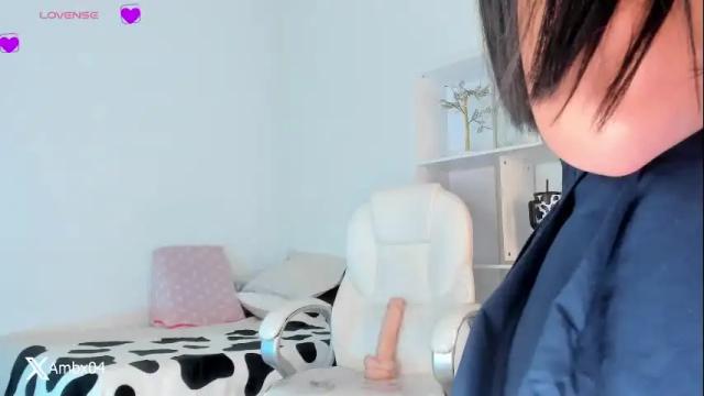 Image 3 of ambermiller04 Stream on Chaturbate on 1 month ago
