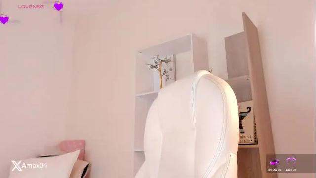 Image 4 of ambermiller04 Stream on Chaturbate on 1 month ago