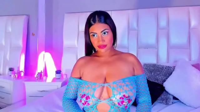Image 7 of ambermoss1 Stream on Chaturbate on 15 months ago