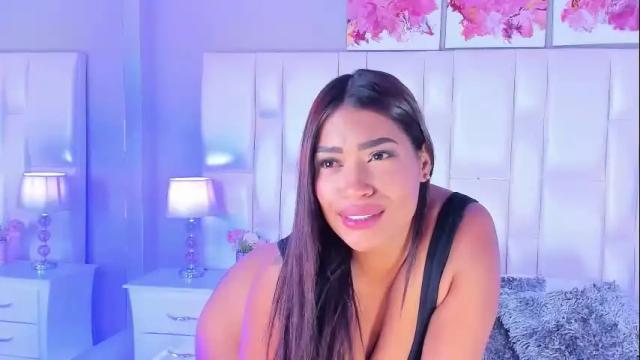 Image 6 of ambermoss1 Stream on Chaturbate on 26 days ago