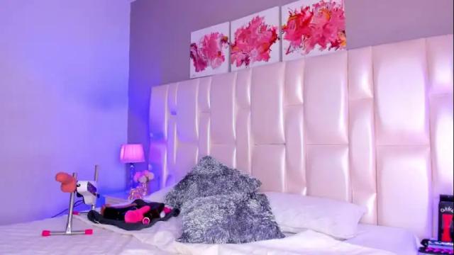 Thumbnail 3, ambermoss1's Stream at Chaturbate, 3 months ago