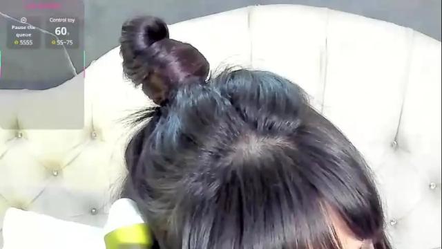 Image 7 of amberrgrey_ Stream on Chaturbate on 1 month ago