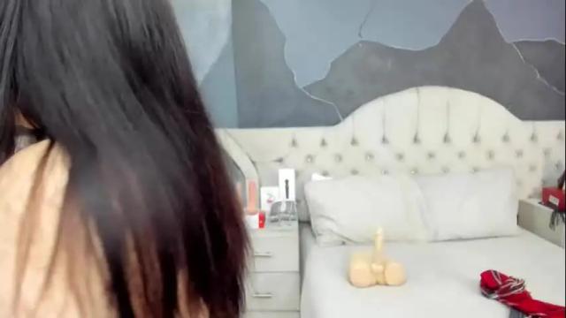 Image 6 of amberrgrey_ Stream on Chaturbate on 1 month ago